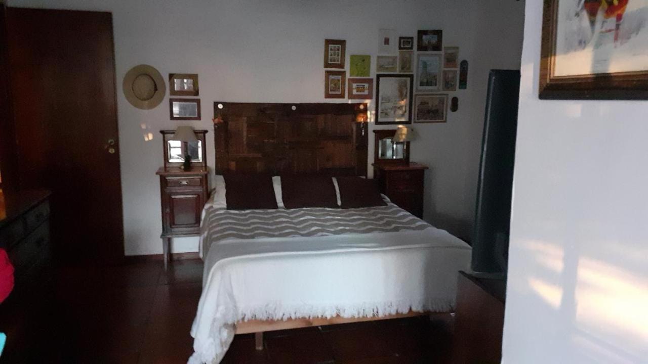 Casa confortable - Parque central - Estacionamiento, patio, 3 baños, 4 habitaciones - La Cieneguita Exterior foto